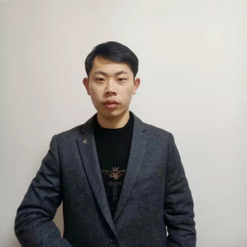 熊先生的第一张照片--茂名相亲服务中心