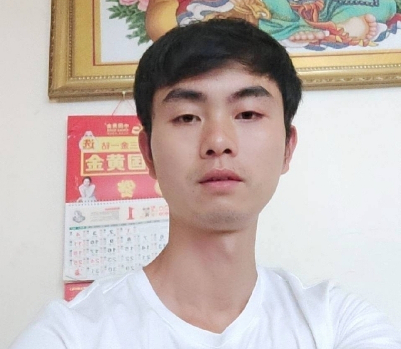 刘利的第一张照片--茂名相亲服务中心
