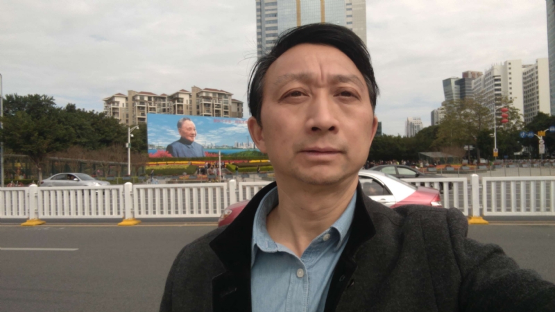 爱在深秋的第一张照片--茂名相亲服务中心
