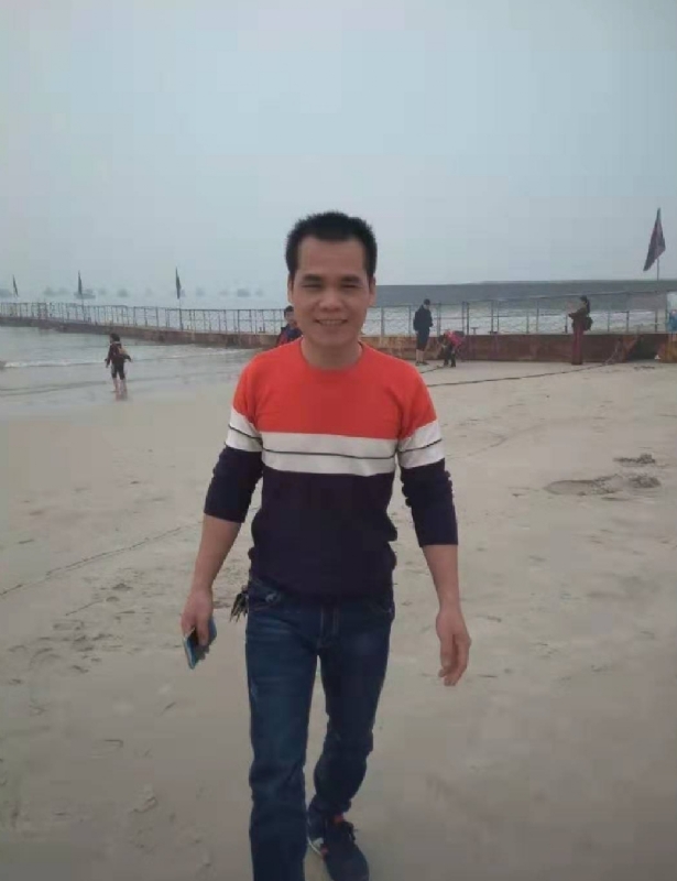 无聊人的第二张照片--茂名相亲服务中心