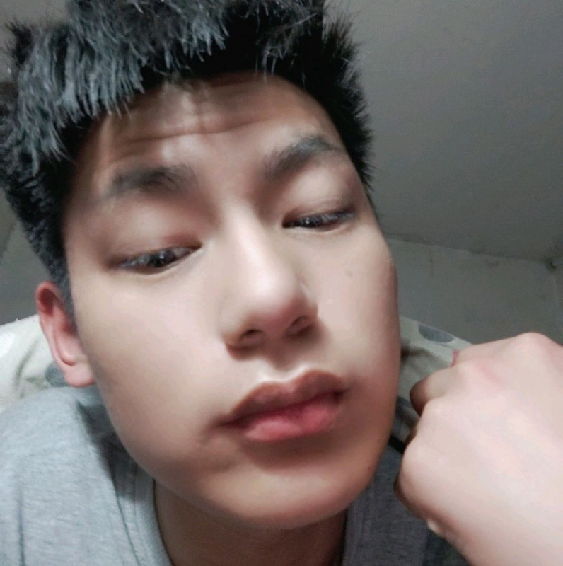 路长慢慢走的第一张照片--茂名相亲服务中心