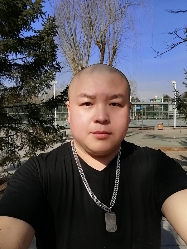 断丶欲的第一张照片--茂名相亲服务中心
