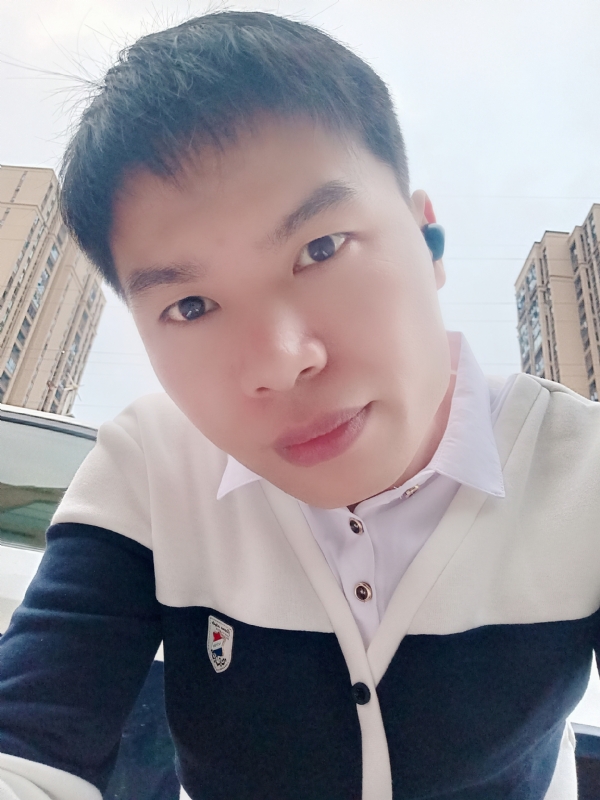 雨霁月清风的第二张照片--茂名相亲服务中心