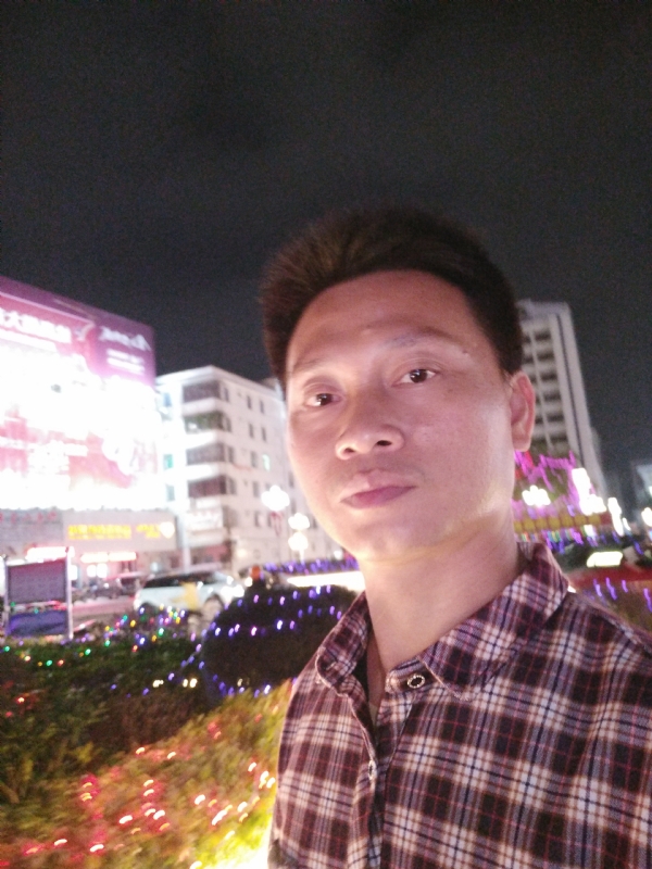 极光的第一张照片--茂名相亲服务中心