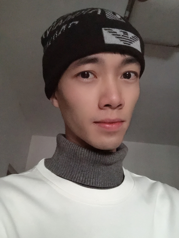 小良先生的第一张照片--茂名相亲服务中心