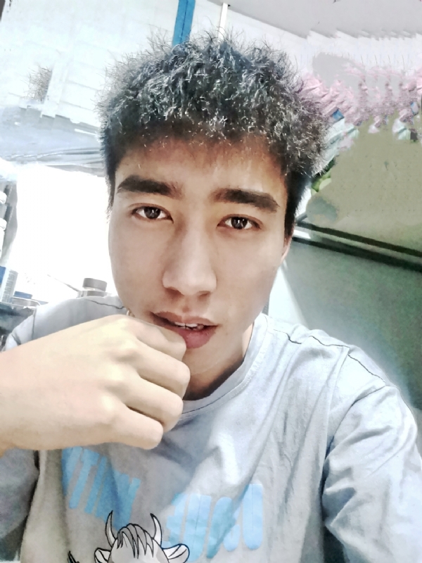 未来可期的第二张照片--茂名相亲服务中心