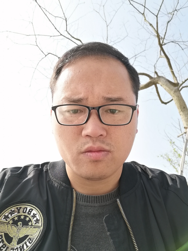 龙骑兵的第一张照片--茂名相亲服务中心