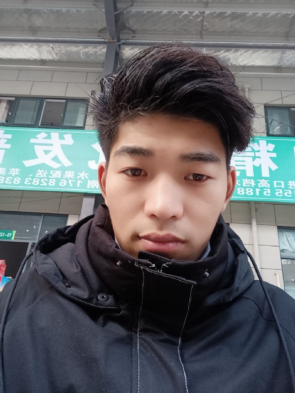 AA的第一张照片--茂名相亲服务中心