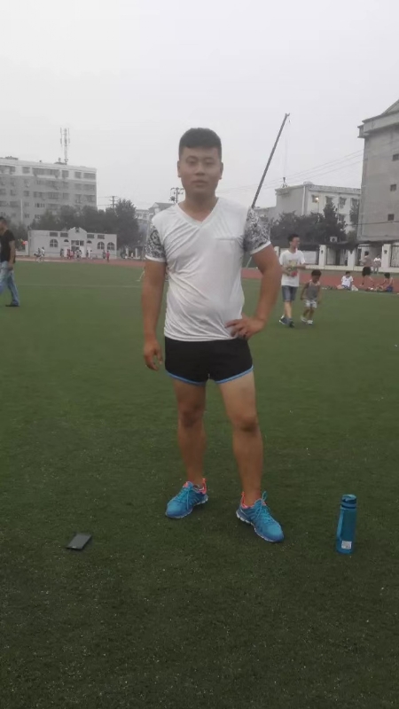 胡洋洋的第一张照片--茂名相亲服务中心