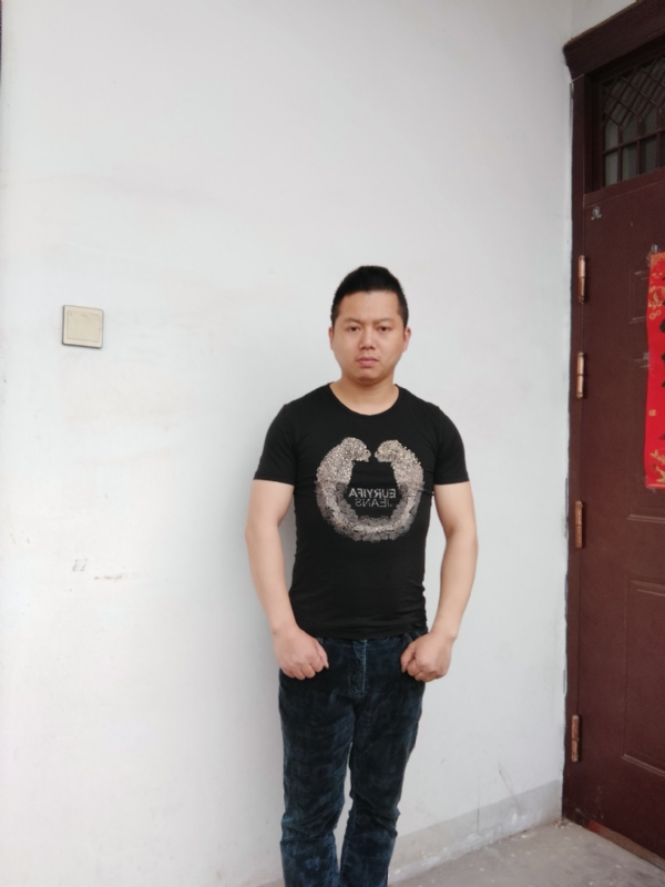 萧萧的第一张照片--茂名相亲服务中心