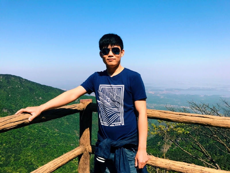 清风的第一张照片--茂名相亲服务中心