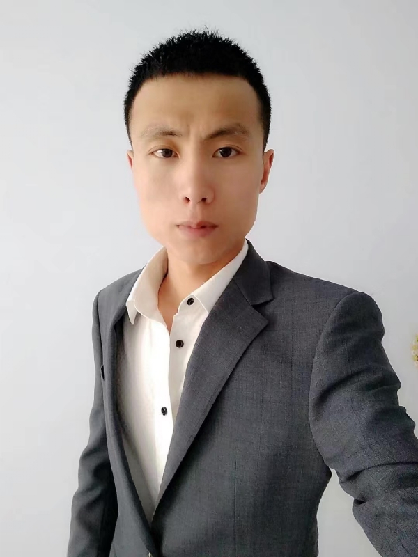 小军的第一张照片--茂名相亲服务中心