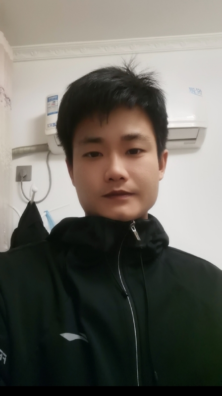 Mr丶Cui的第二张照片--茂名相亲服务中心