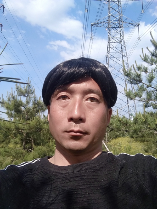 鹏友的第二张照片--茂名相亲服务中心