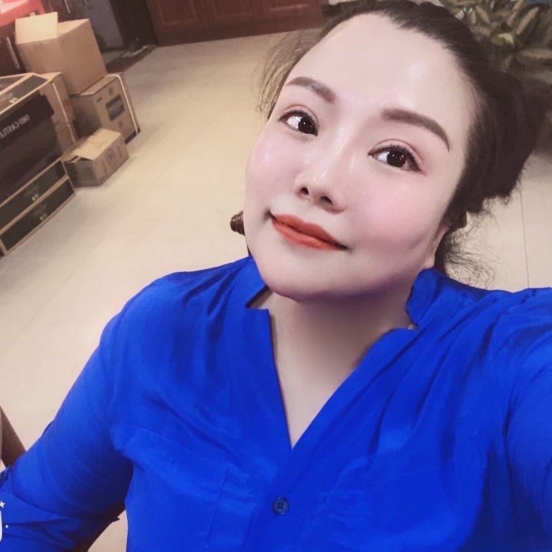 宝宝的第一张照片--茂名相亲服务中心