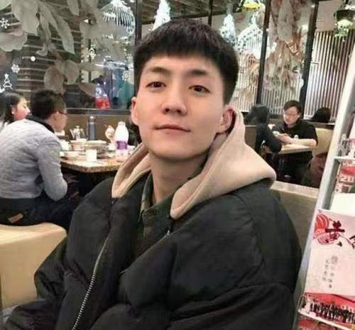 迪迪的第一张照片--茂名相亲服务中心