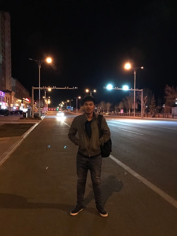 暗里着迷的第一张照片--茂名相亲服务中心