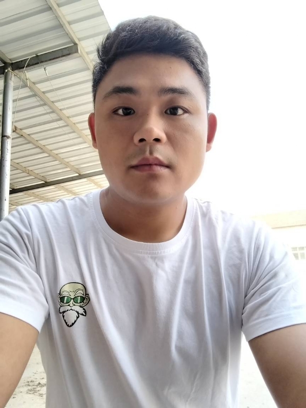 高大威武的第一张照片--茂名相亲服务中心
