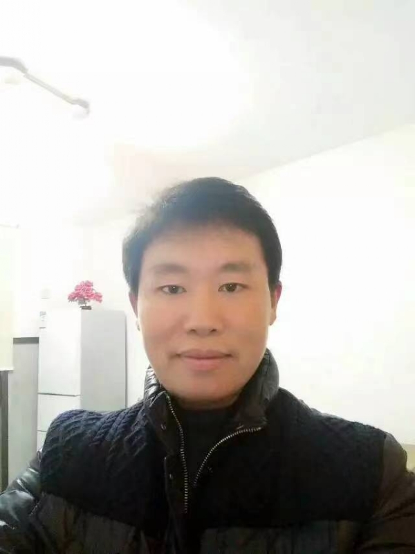 擎天柱的第一张照片--茂名相亲服务中心