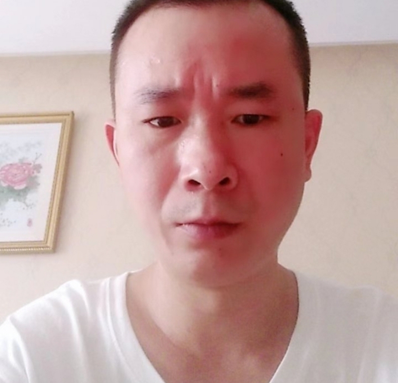 自由飞翔的第一张照片--茂名相亲服务中心
