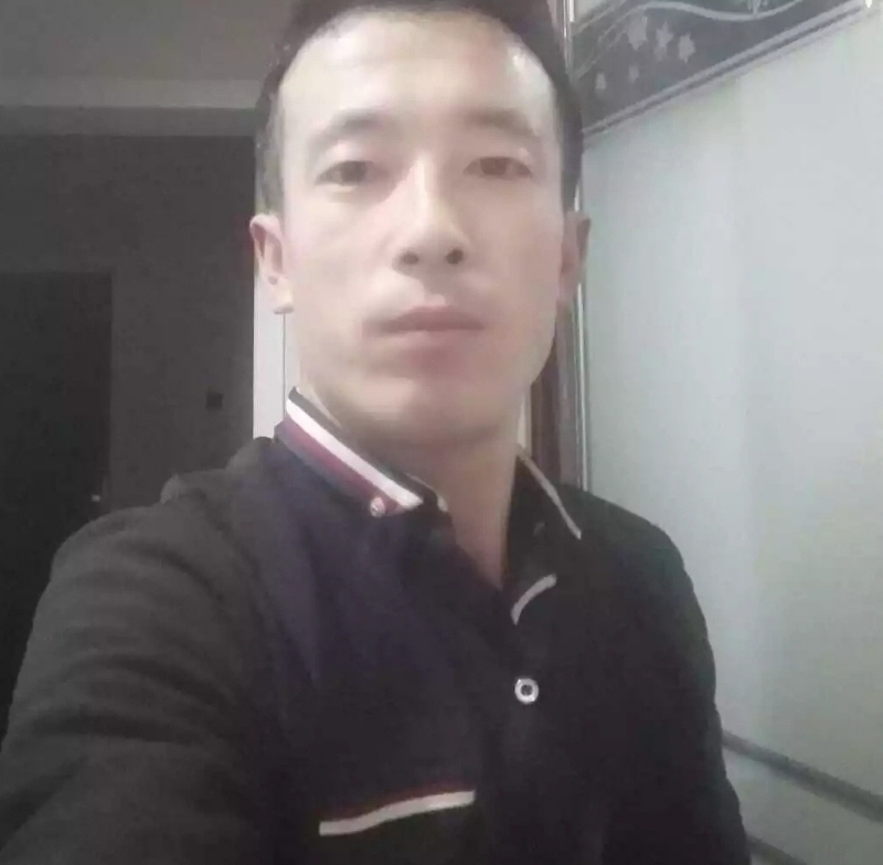 云醉月微眠的第一张照片--茂名相亲服务中心