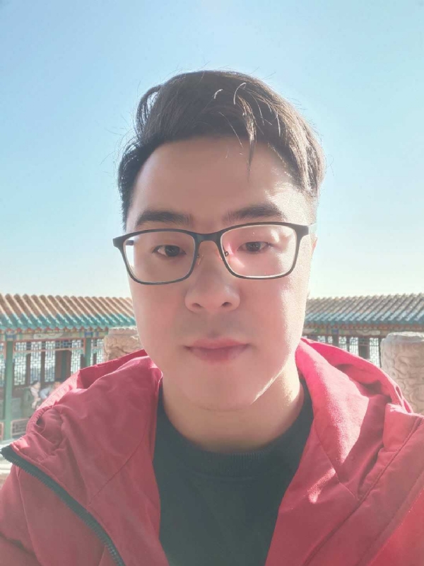 不爱吃竹子的小熊的第一张照片--茂名相亲服务中心