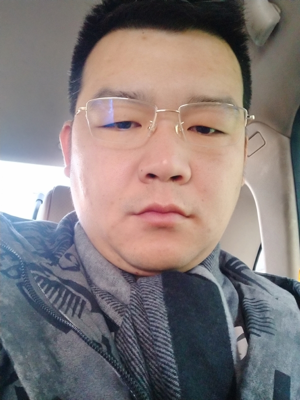 丶情歌的第一张照片--茂名相亲服务中心