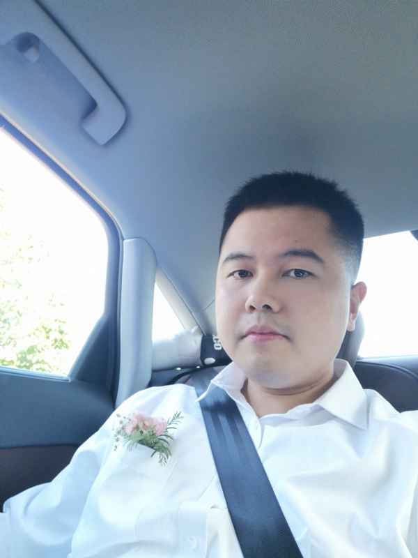 小阿郎的第一张照片--茂名相亲服务中心