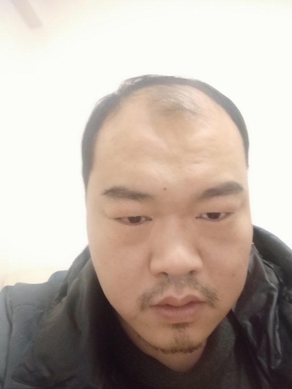 海阔天空的第一张照片--茂名相亲服务中心