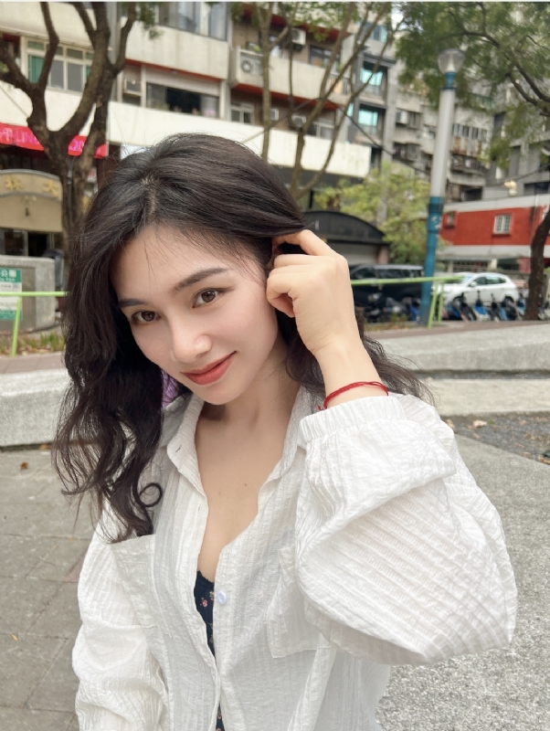 韵韵的第一张照片--茂名相亲服务中心