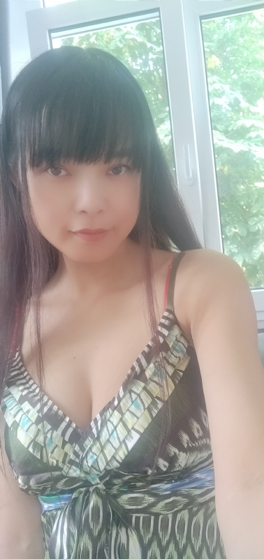 Sophia的第一张照片--茂名相亲服务中心