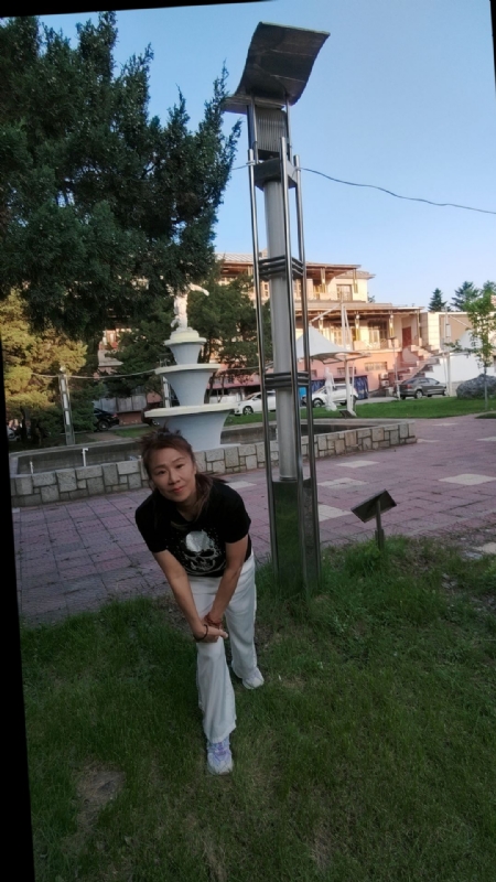 晚霞的第一张照片--茂名相亲服务中心