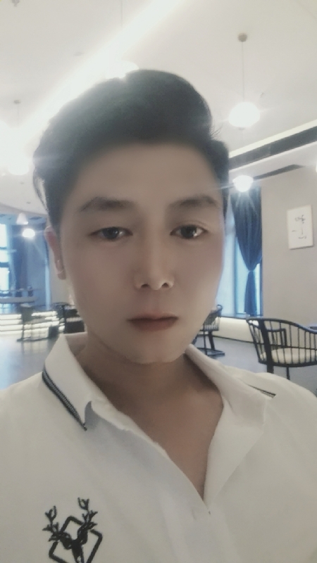 哎哎的第一张照片--茂名相亲服务中心