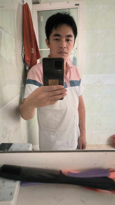 云飞的第一张照片--茂名相亲服务中心