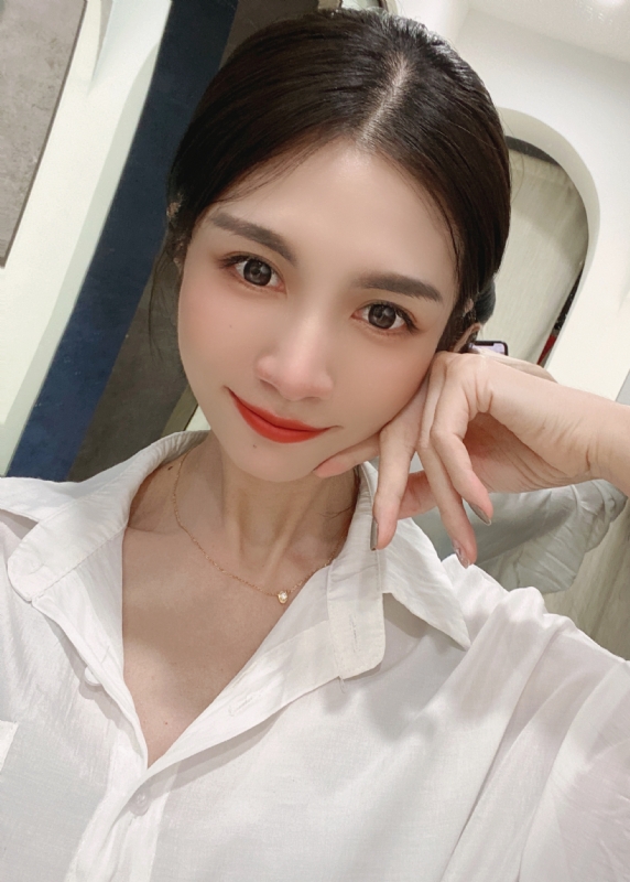 Anna的第一张照片--茂名相亲服务中心