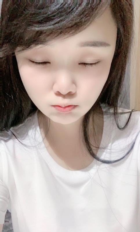 静静的第一张照片--茂名相亲服务中心