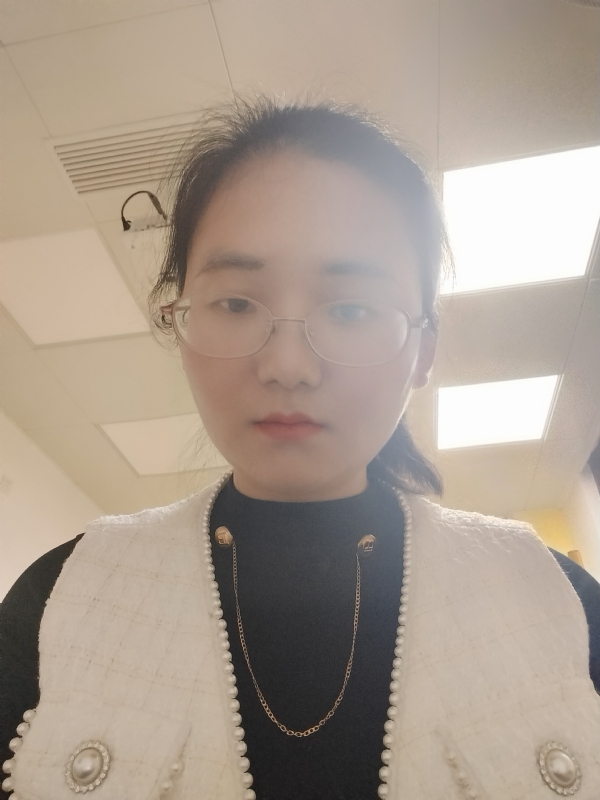 闲敲棋子的第一张照片--茂名相亲服务中心