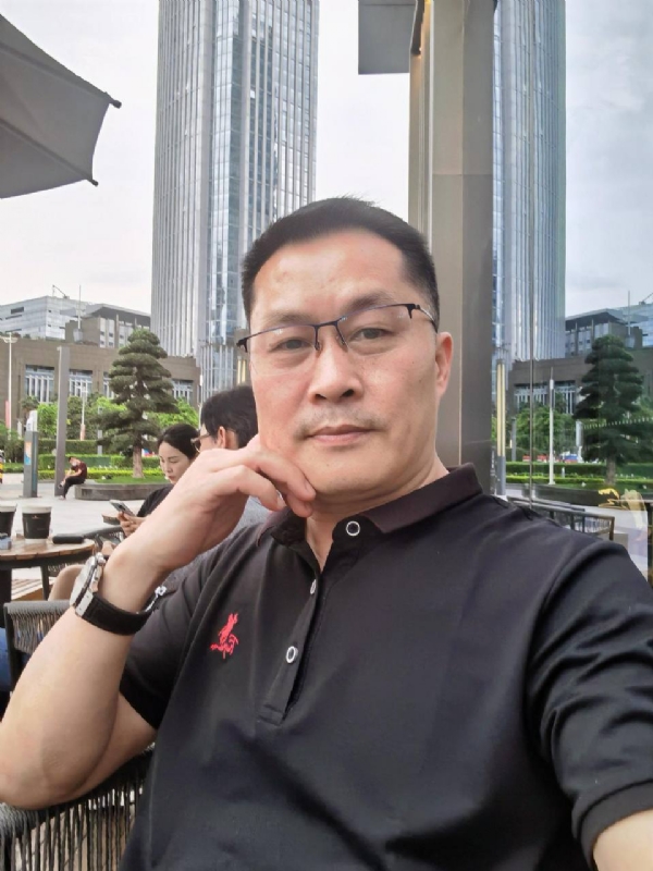 Allan的第二张照片--茂名相亲服务中心