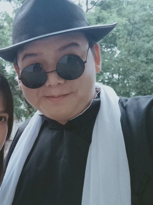 小路口的第一张照片--茂名相亲服务中心