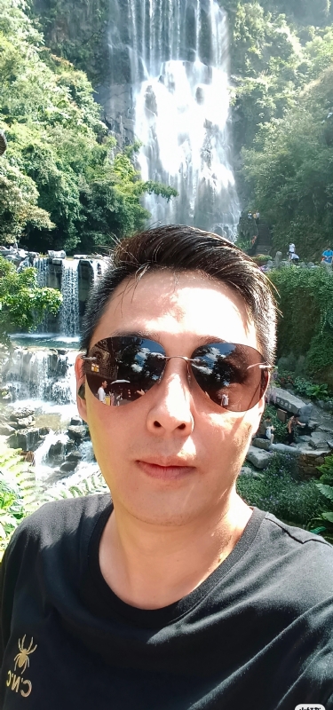 小小帅哥的第一张照片--茂名相亲服务中心