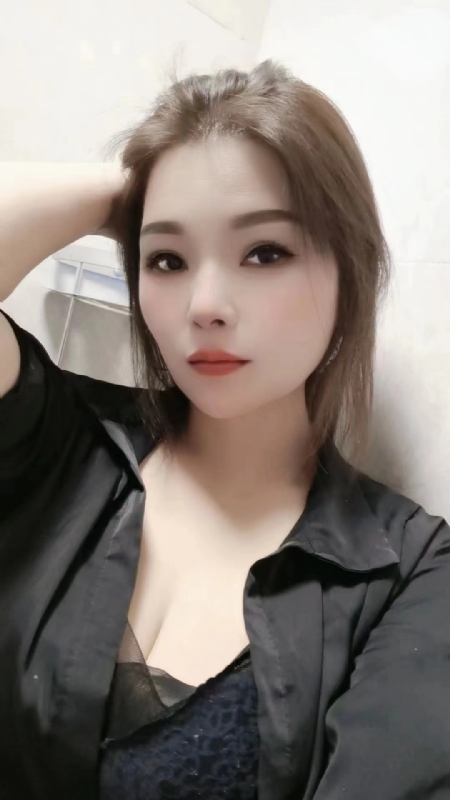 爱笑的女孩的第二张照片--茂名相亲服务中心