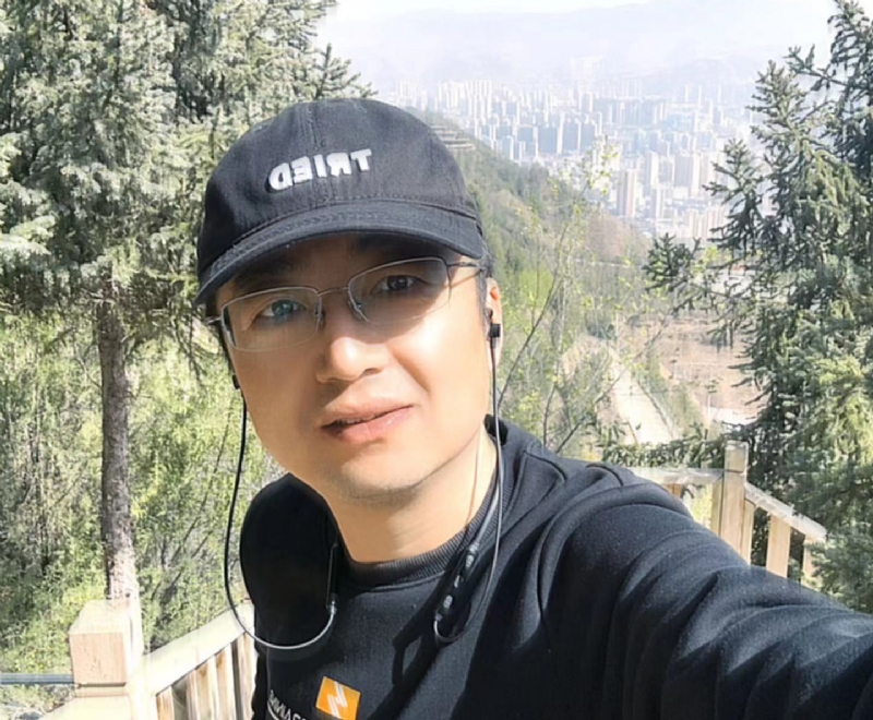 磐石的第一张照片--茂名相亲服务中心