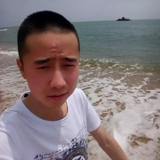 海绵宝宝的第一张照片--茂名相亲服务中心