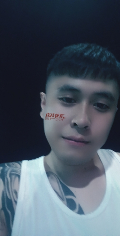 愚忠的第一张照片--茂名相亲服务中心