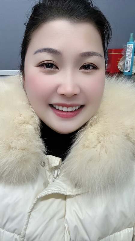 朝霞暮歌的第一张照片--茂名相亲服务中心