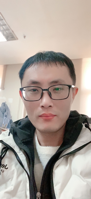 小众人生的第一张照片--茂名相亲服务中心