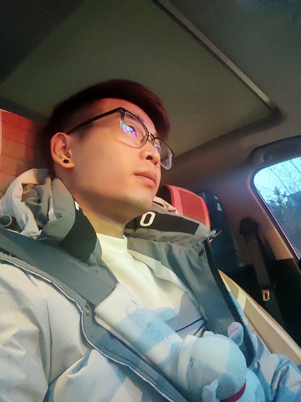 小奕的第二张照片--茂名相亲服务中心
