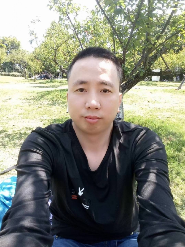 大图图的第一张照片--茂名相亲服务中心