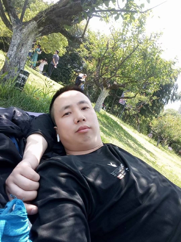 大图图的第二张照片--茂名相亲服务中心