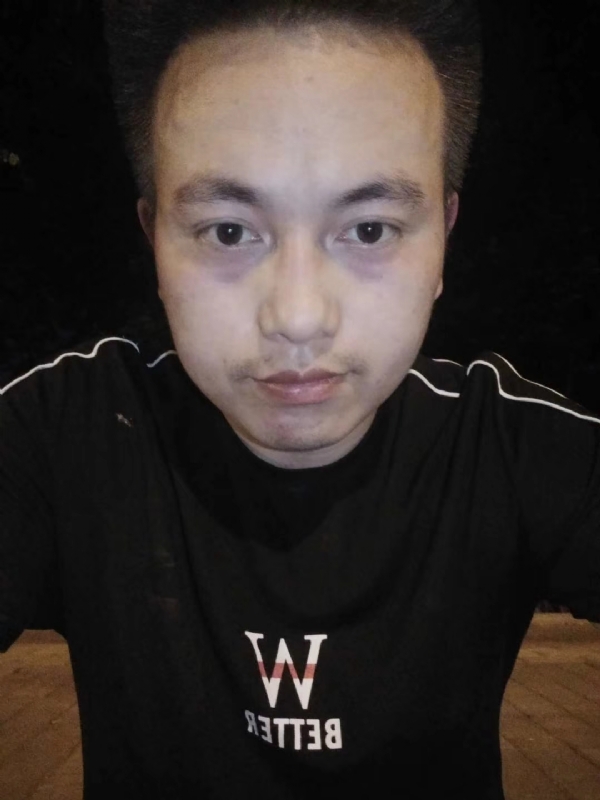 拓荒者的第一张照片--茂名相亲服务中心